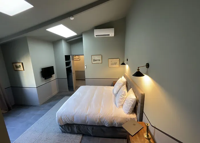 Le Fruit Defendu Bed and breakfast 3*